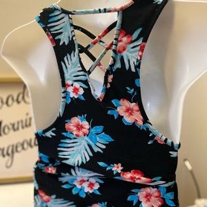 No Boundaries Florals Tank Tops S Crisscross Back